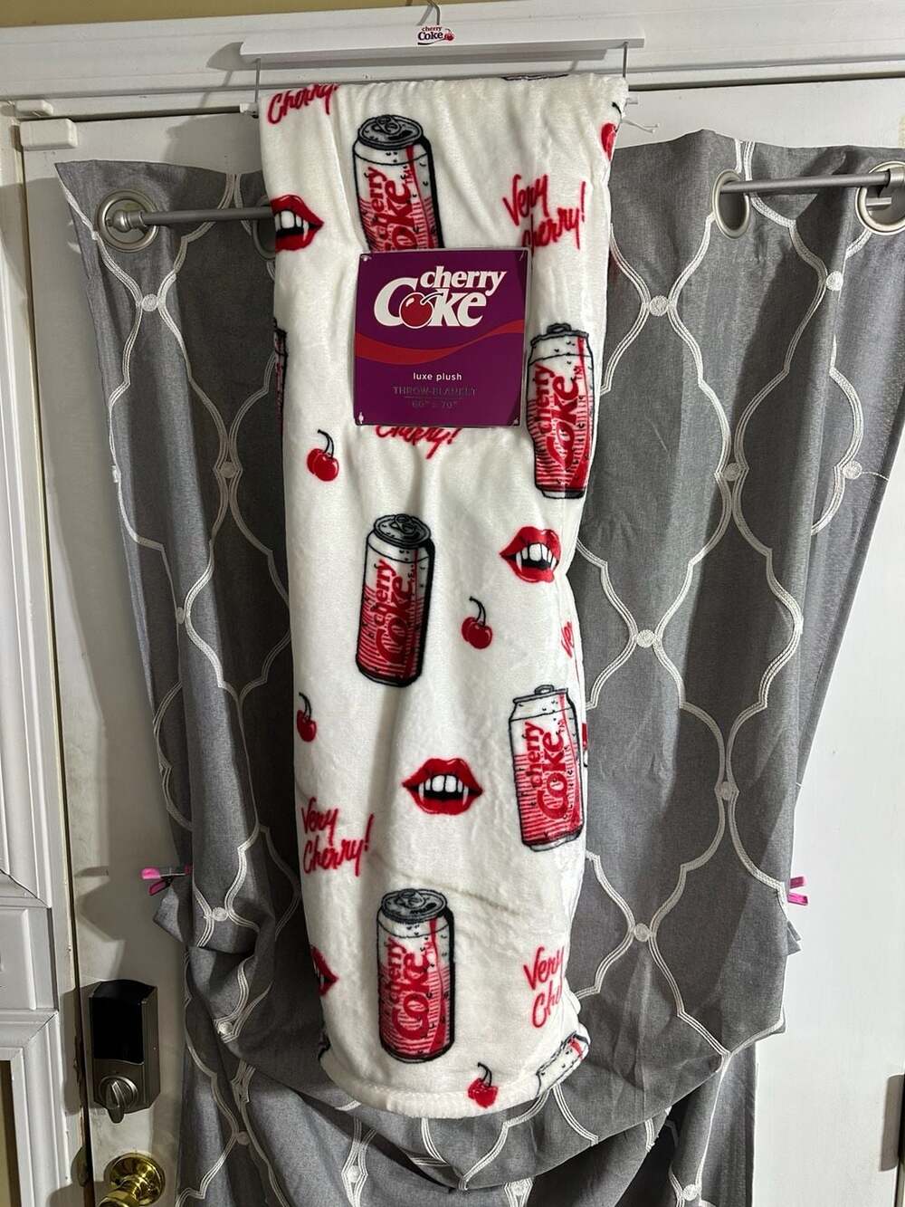 Coca-Cola Cherry Coke Luxe Plush Throw Blanket 60 x 70